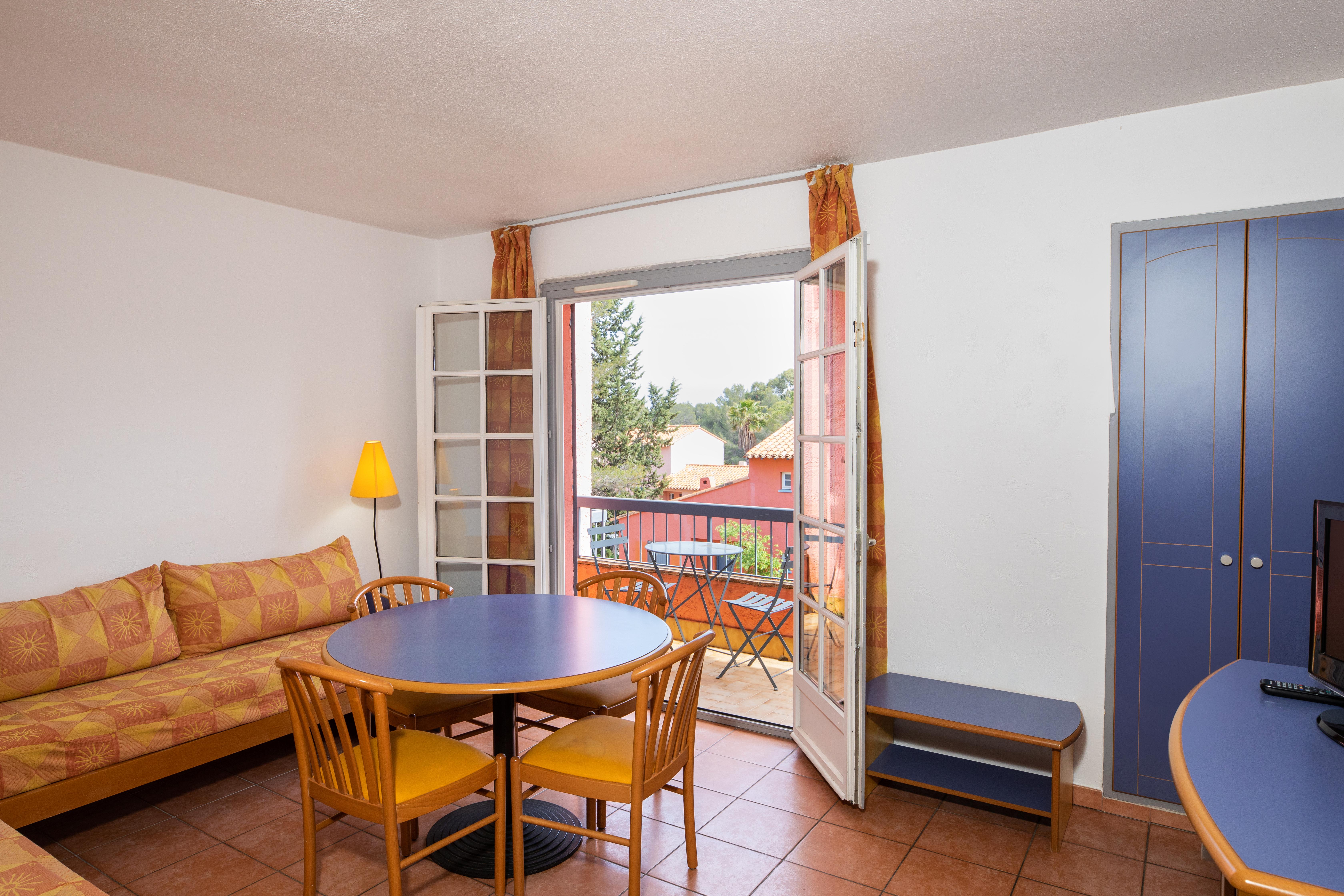 Saint-Raphaël Sowell Residences Chenes Verts מראה חיצוני תמונה